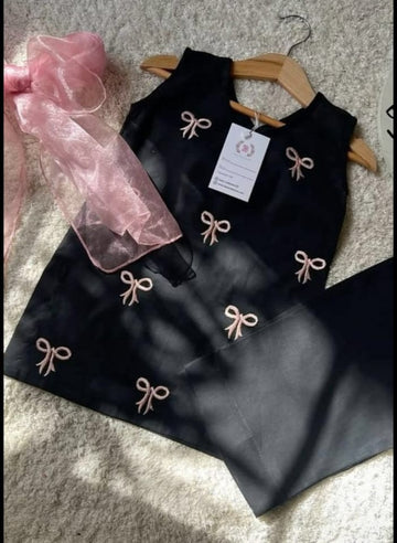 BABY PINK & BLACK